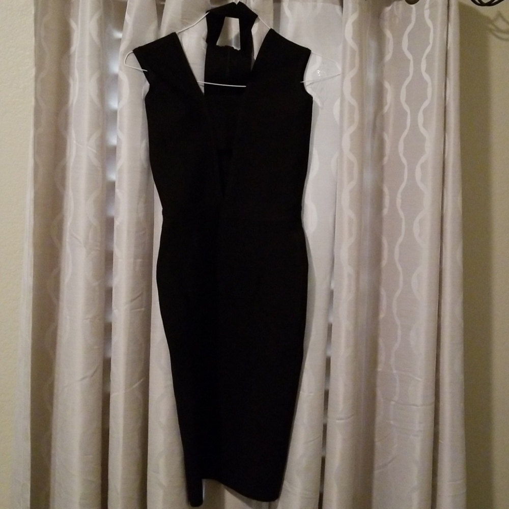 Designer sexy black body con dress choker neck